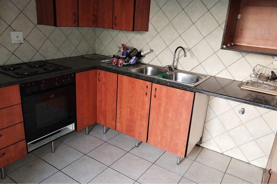 2 Bedroom Property for Sale in Eveleigh Gauteng