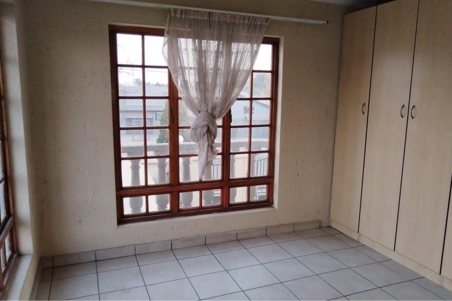 2 Bedroom Property for Sale in Eveleigh Gauteng