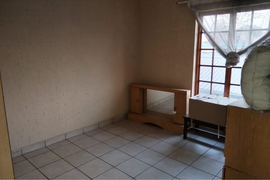 2 Bedroom Property for Sale in Eveleigh Gauteng