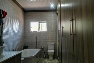 4 Bedroom Property for Sale in Karenpark Gauteng