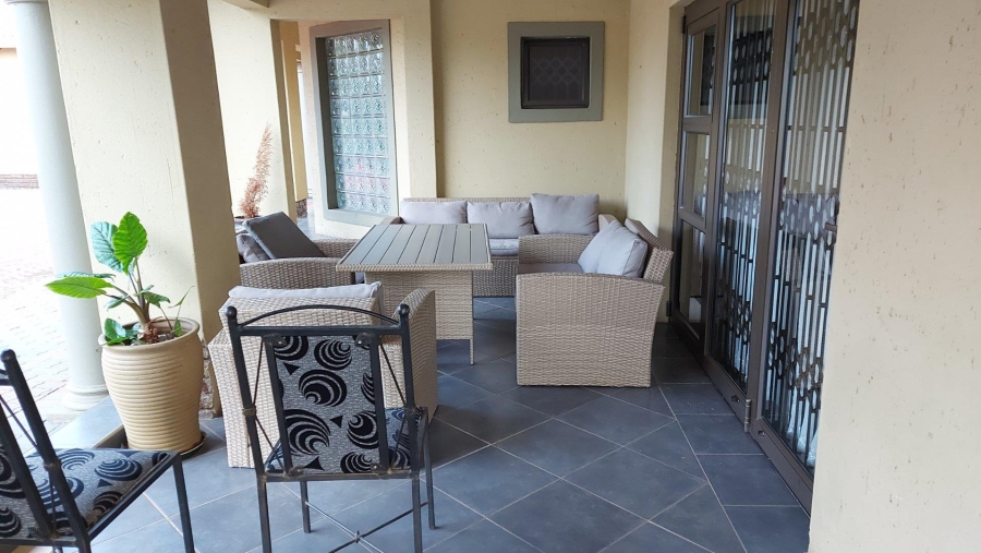 3 Bedroom Property for Sale in Fairlead Gauteng