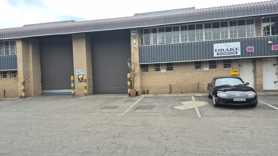 Commercial Property for Sale in Meadowdale Gauteng