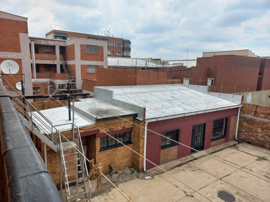 6 Bedroom Property for Sale in Brakpan Central Gauteng