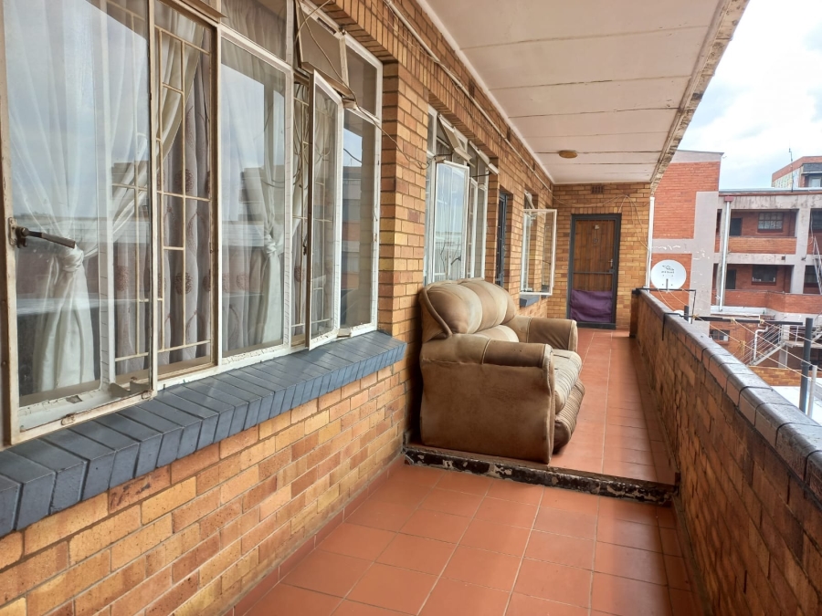 6 Bedroom Property for Sale in Brakpan Central Gauteng