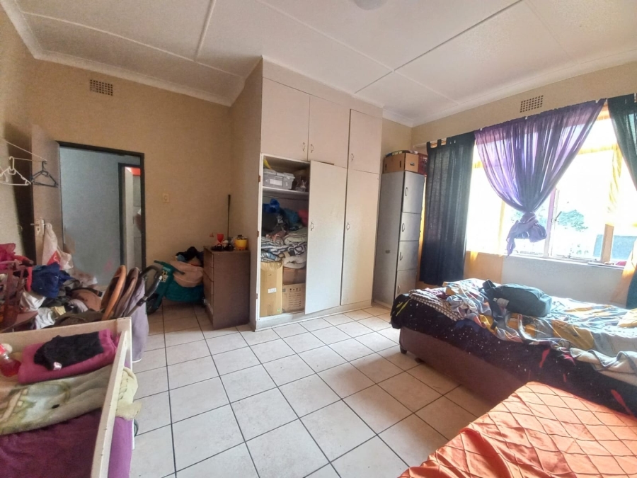 6 Bedroom Property for Sale in Brakpan Central Gauteng