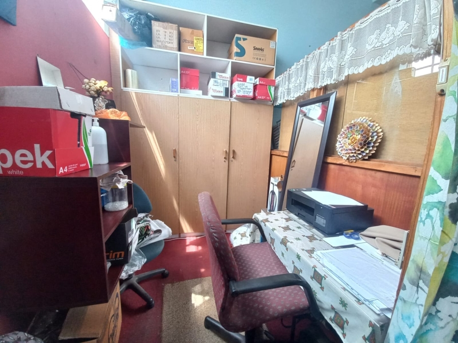 6 Bedroom Property for Sale in Brakpan Central Gauteng