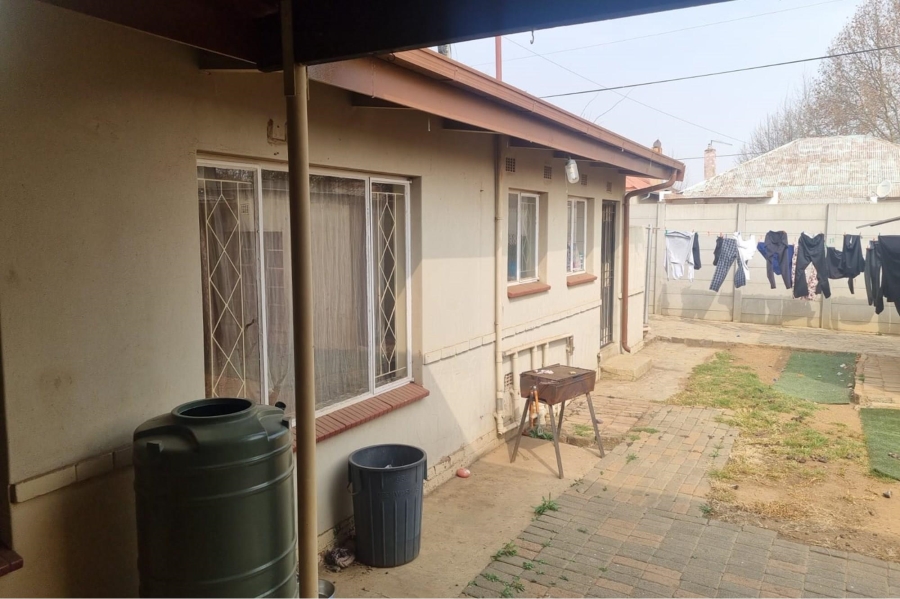 3 Bedroom Property for Sale in Geduld Gauteng