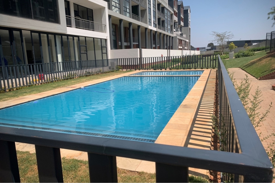 To Let 2 Bedroom Property for Rent in Greenstone Hill Gauteng