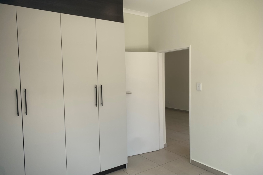 To Let 2 Bedroom Property for Rent in Greenstone Hill Gauteng