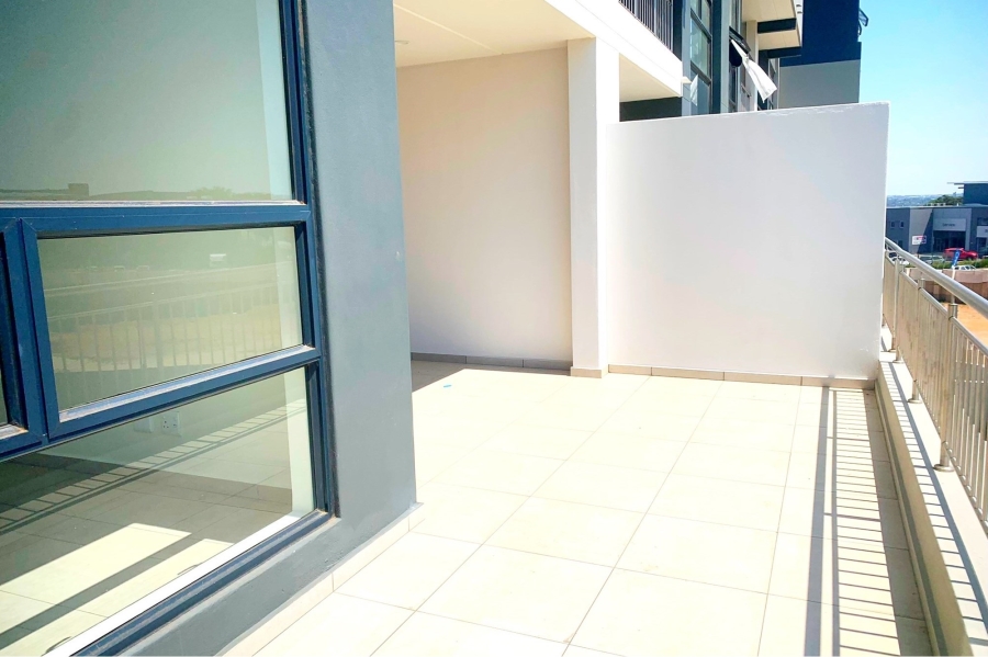 To Let 2 Bedroom Property for Rent in Greenstone Hill Gauteng