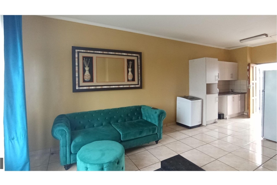 2 Bedroom Property for Sale in Noordwyk Gauteng