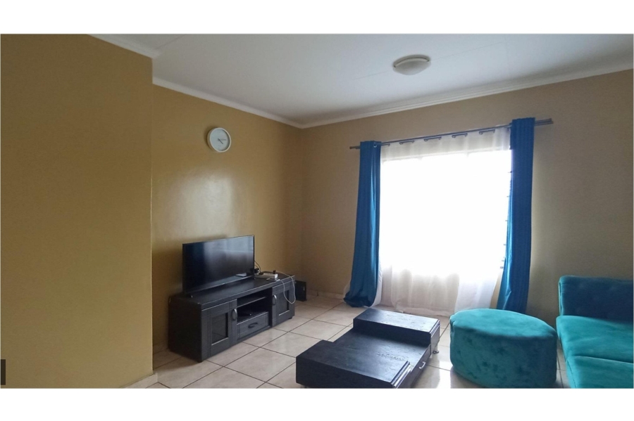 2 Bedroom Property for Sale in Noordwyk Gauteng