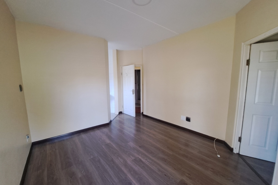 2 Bedroom Property for Sale in Montgomery Park Gauteng