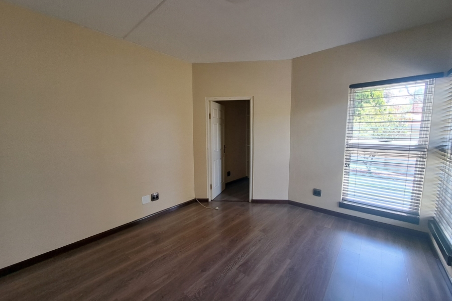 2 Bedroom Property for Sale in Montgomery Park Gauteng