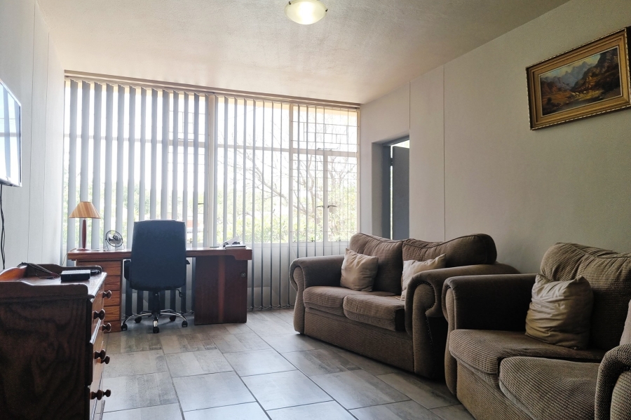 2 Bedroom Property for Sale in Moregloed Gauteng