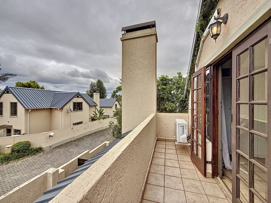 2 Bedroom Property for Sale in Equestria Gauteng