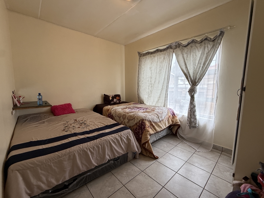 2 Bedroom Property for Sale in Birchleigh Gauteng