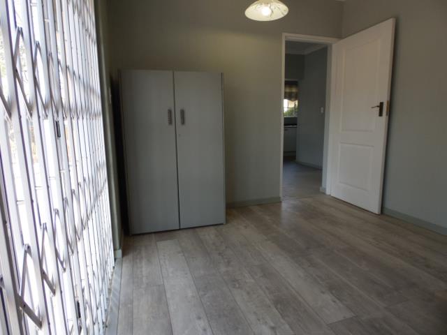 To Let 2 Bedroom Property for Rent in Weltevreden Park Gauteng