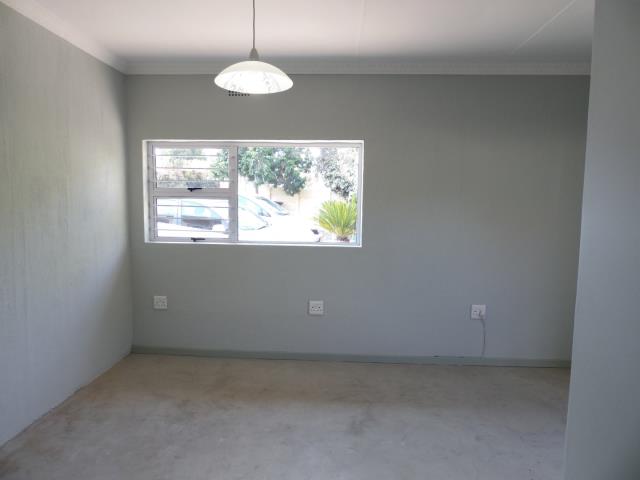 To Let 2 Bedroom Property for Rent in Weltevreden Park Gauteng