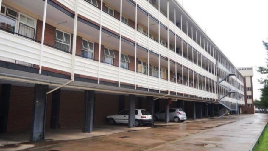 To Let 1 Bedroom Property for Rent in Queenswood Gauteng