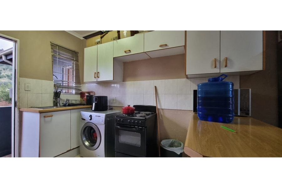 2 Bedroom Property for Sale in Linmeyer Gauteng