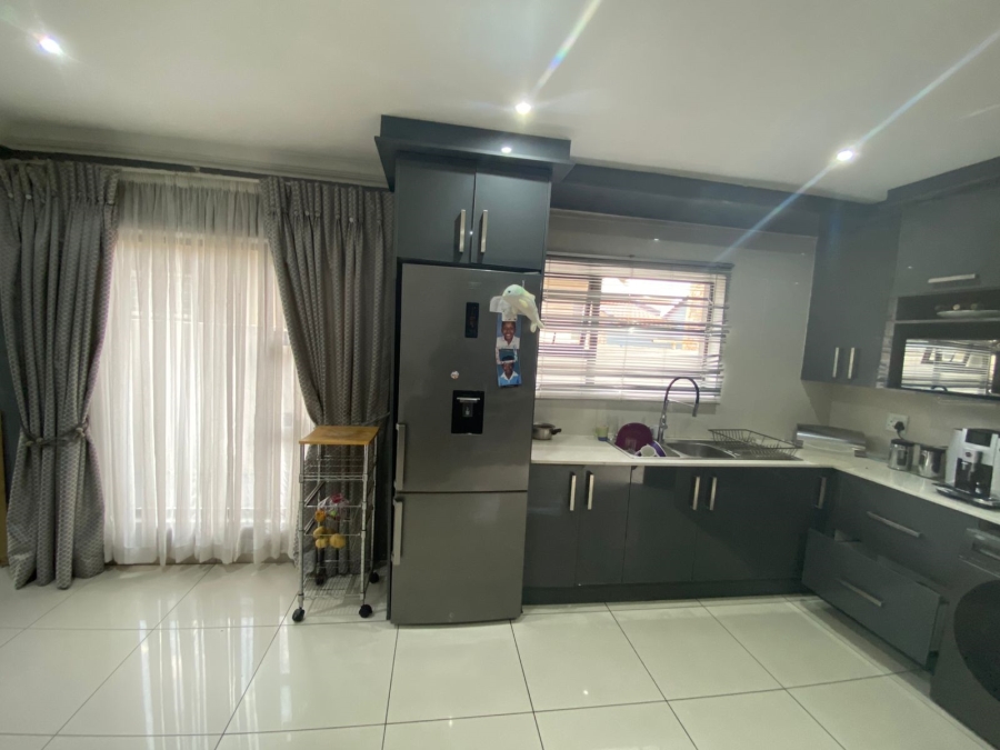 4 Bedroom Property for Sale in Salfin Gauteng