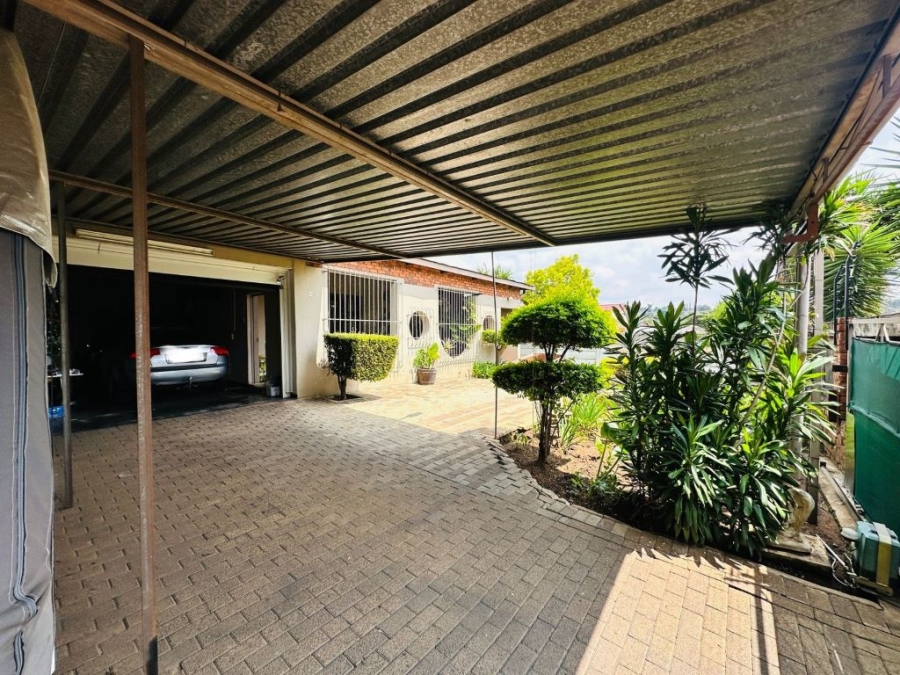 3 Bedroom Property for Sale in Elsburg Gauteng