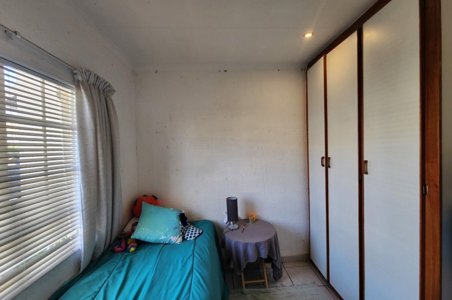 2 Bedroom Property for Sale in Bartlett Gauteng