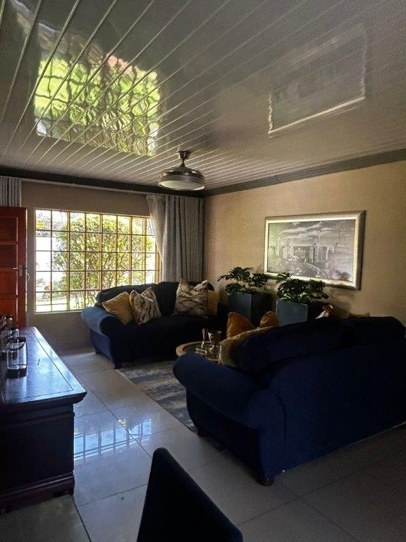 3 Bedroom Property for Sale in Garsfontein Gauteng