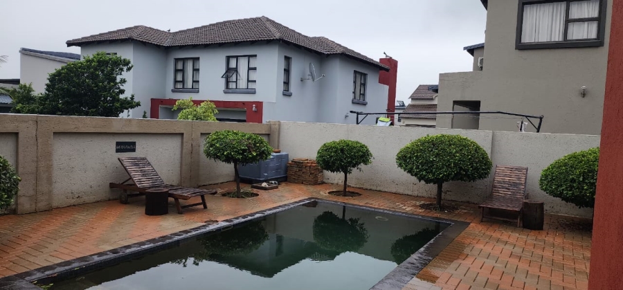 3 Bedroom Property for Sale in Zambezi Manor Lifestyle Estate Gauteng