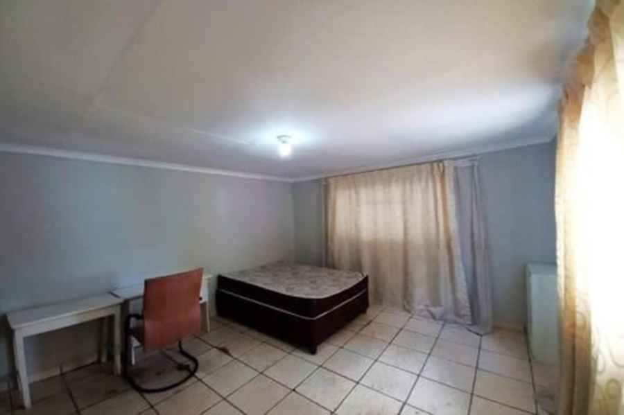 10 Bedroom Property for Sale in Brixton Gauteng