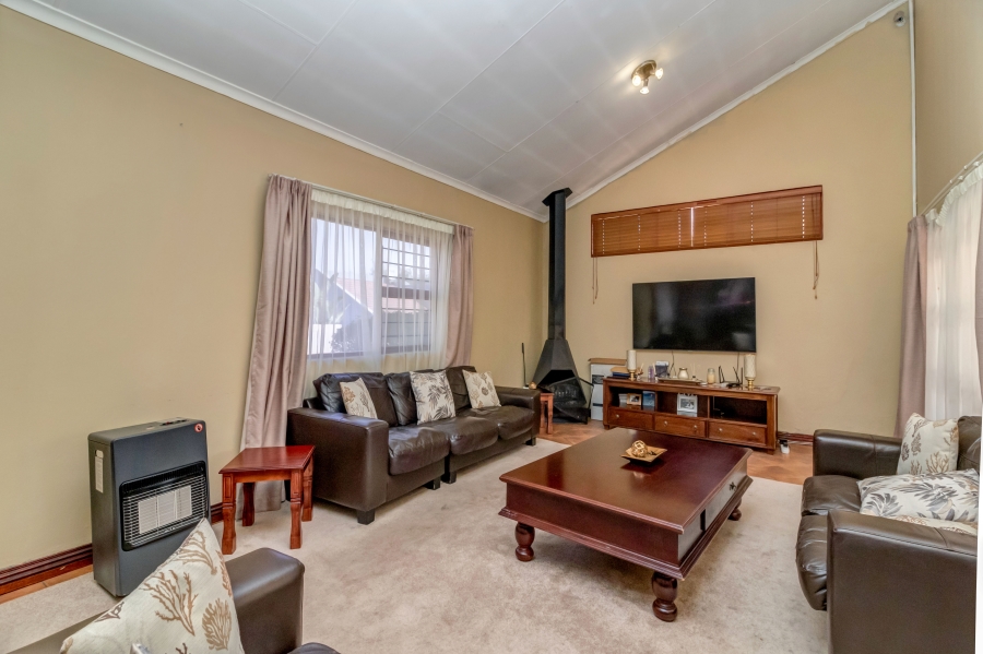 3 Bedroom Property for Sale in North Riding Gauteng