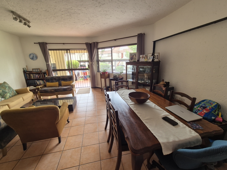 1 Bedroom Property for Sale in Bedfordview Gauteng