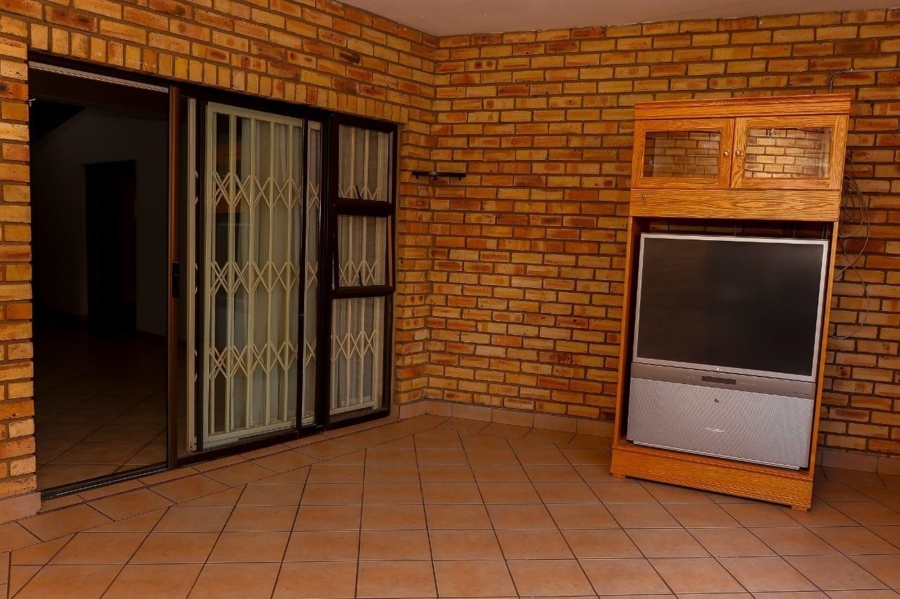 3 Bedroom Property for Sale in Arcon Park Gauteng