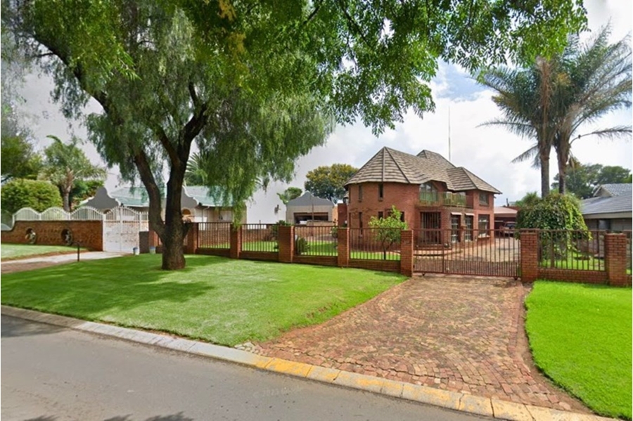 7 Bedroom Property for Sale in Minnebron Gauteng