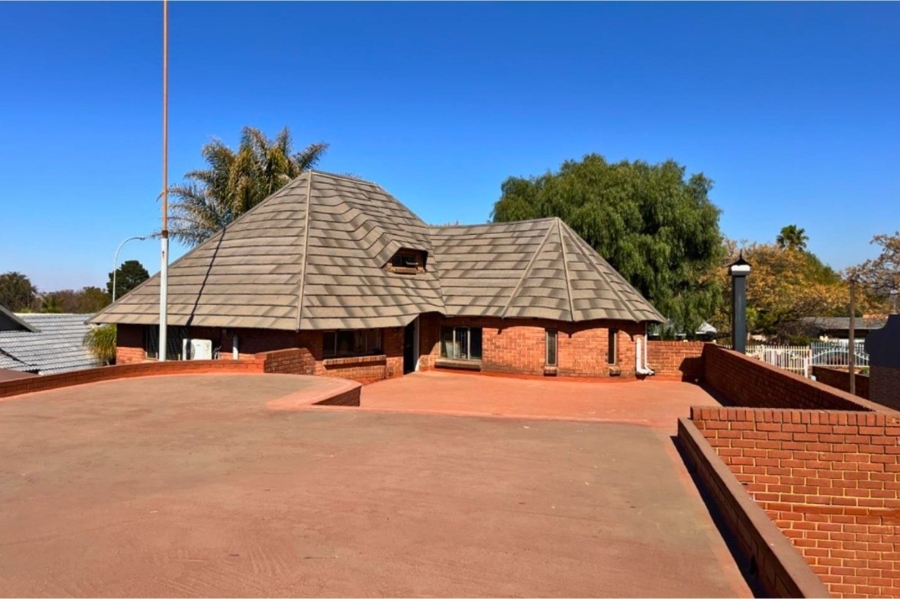 7 Bedroom Property for Sale in Minnebron Gauteng