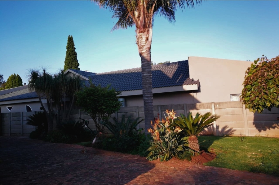 7 Bedroom Property for Sale in Minnebron Gauteng