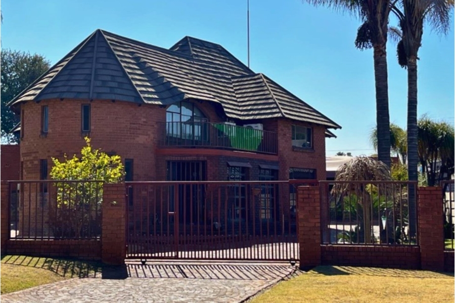 7 Bedroom Property for Sale in Minnebron Gauteng