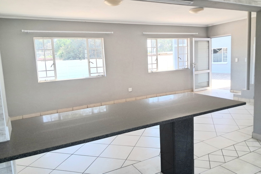 3 Bedroom Property for Sale in Pretoria Gardens Gauteng