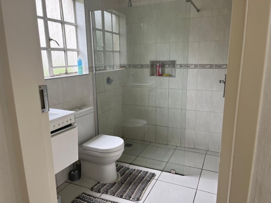 To Let 1 Bedroom Property for Rent in Sandown Gauteng