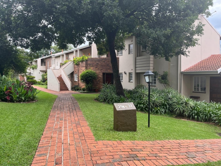 To Let 1 Bedroom Property for Rent in Sandown Gauteng