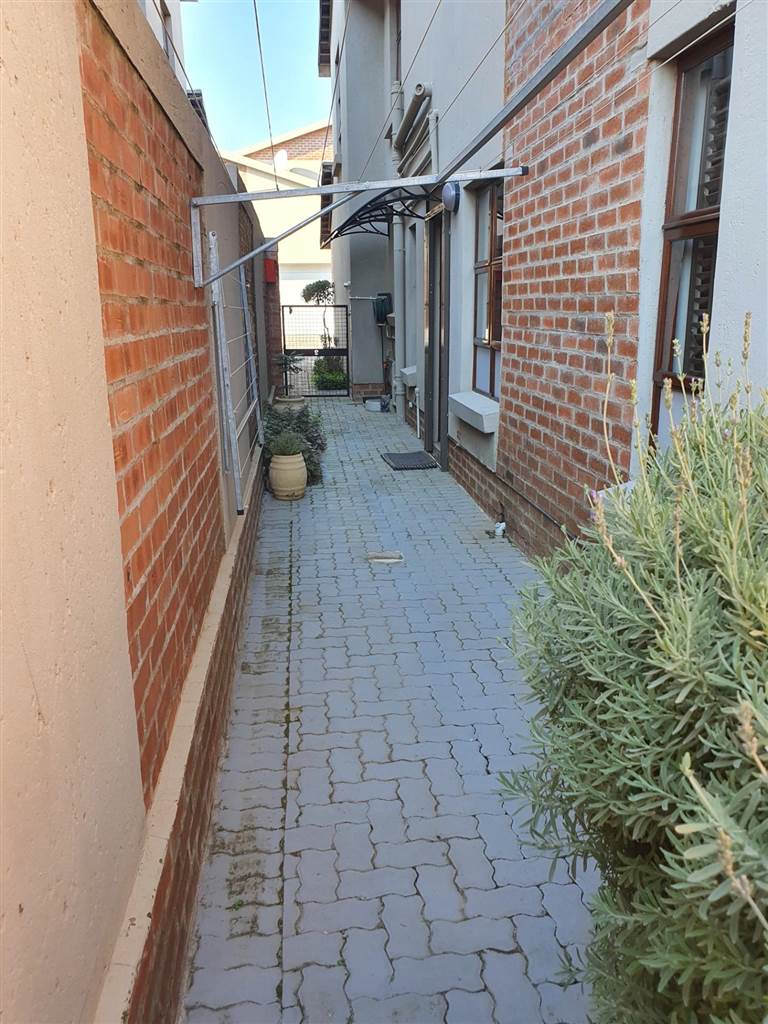 To Let 3 Bedroom Property for Rent in Ferndale Gauteng