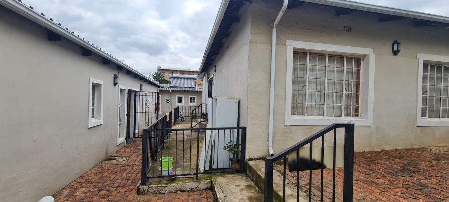 12 Bedroom Property for Sale in Westdene Gauteng