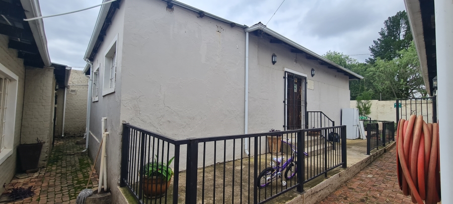 12 Bedroom Property for Sale in Westdene Gauteng