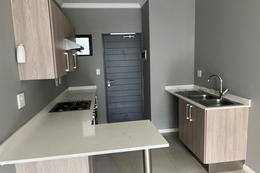 To Let 1 Bedroom Property for Rent in Carlswald Gauteng