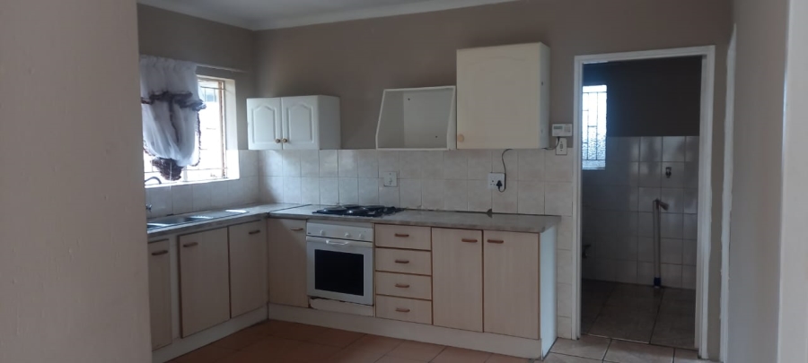 To Let 2 Bedroom Property for Rent in Minnebron Gauteng