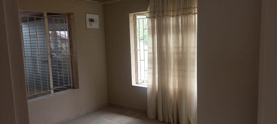 To Let 2 Bedroom Property for Rent in Minnebron Gauteng