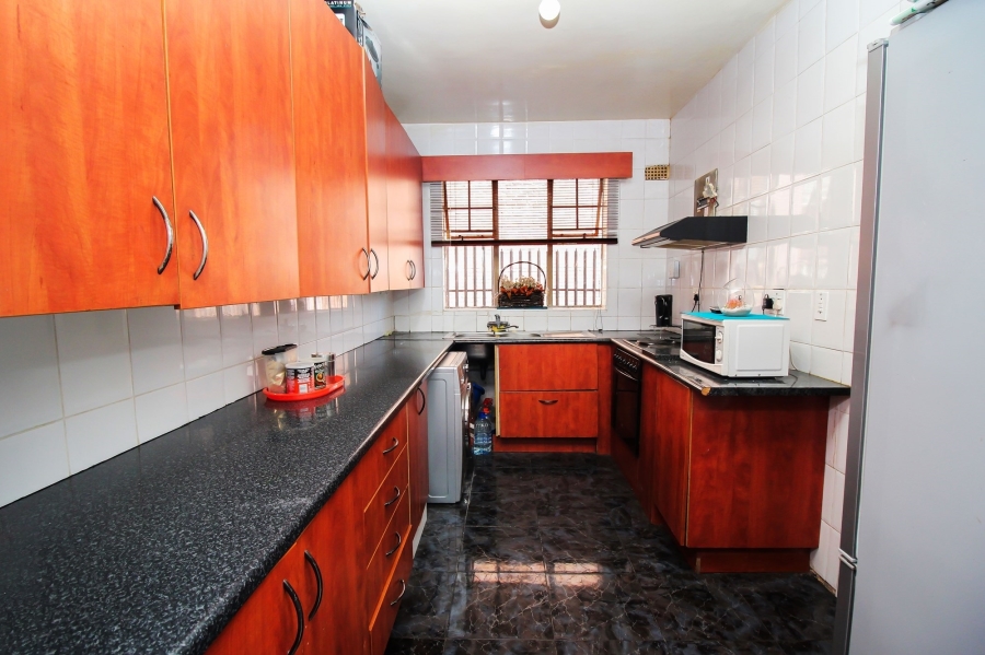 2 Bedroom Property for Sale in Florida Gauteng