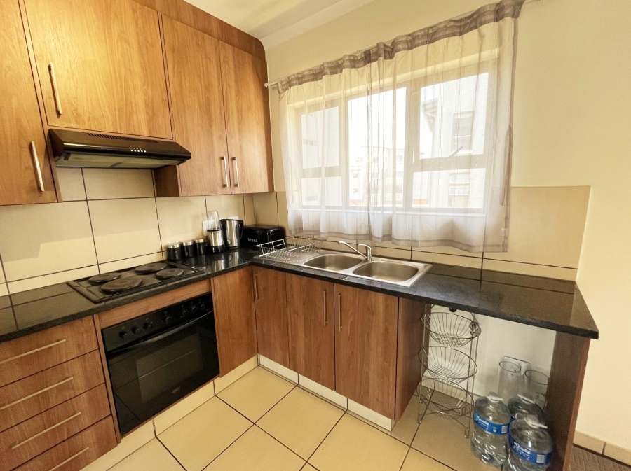 To Let 2 Bedroom Property for Rent in Barbeque Downs Gauteng