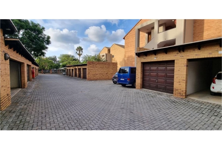 1 Bedroom Property for Sale in Hatfield Gauteng